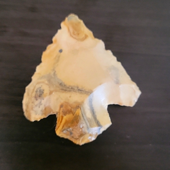 Authentic flint carved arrowhead
